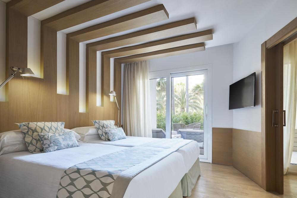 Pure Salt Garonda - Adults Only Hotel Playa de Palma  Kültér fotó A room at the hotel